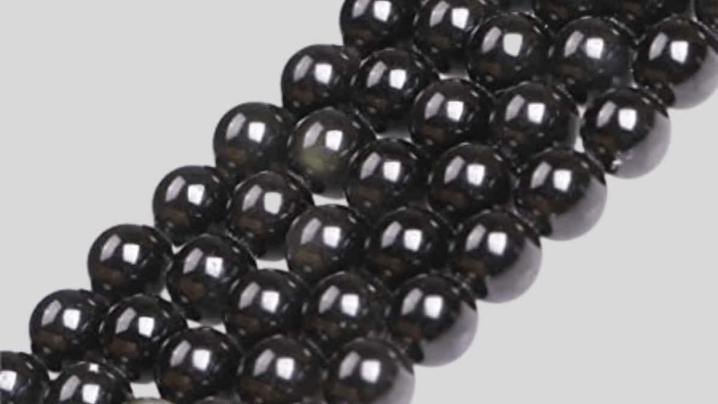 Obsidian beads