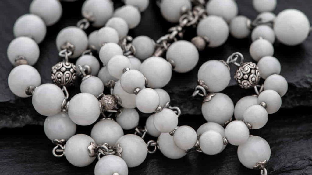 White Beads Meaning